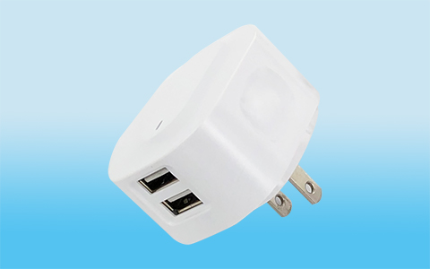 cellis QY-1UK美规 5V2.4A 双USB